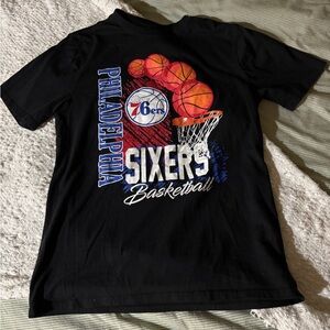 NBA Philadelphia 76ers Graphic Tee Black Shirt Basketball Logo Size Medium
